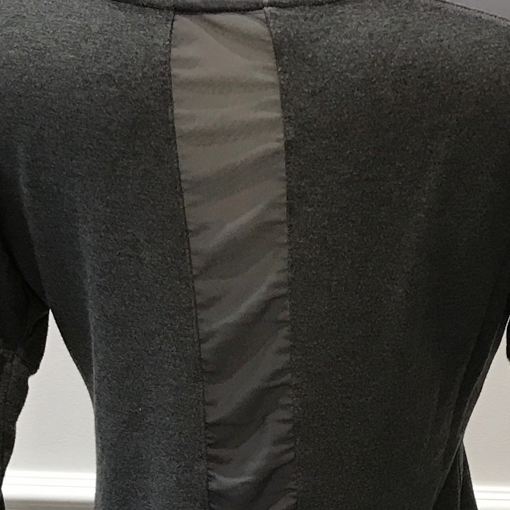 Fun yoga or wear around town shirt. - Picture 3 of 6